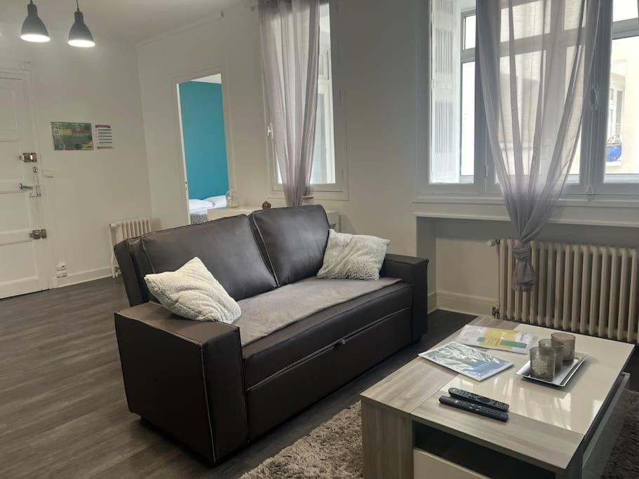 Appartement Proche Des Facs Lebon Clermont-Ferrand Esterno foto